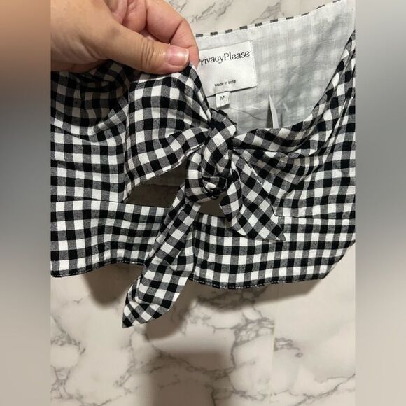 Privacy Please Lewisville Top in Black Gingham - Picture 4 of 7